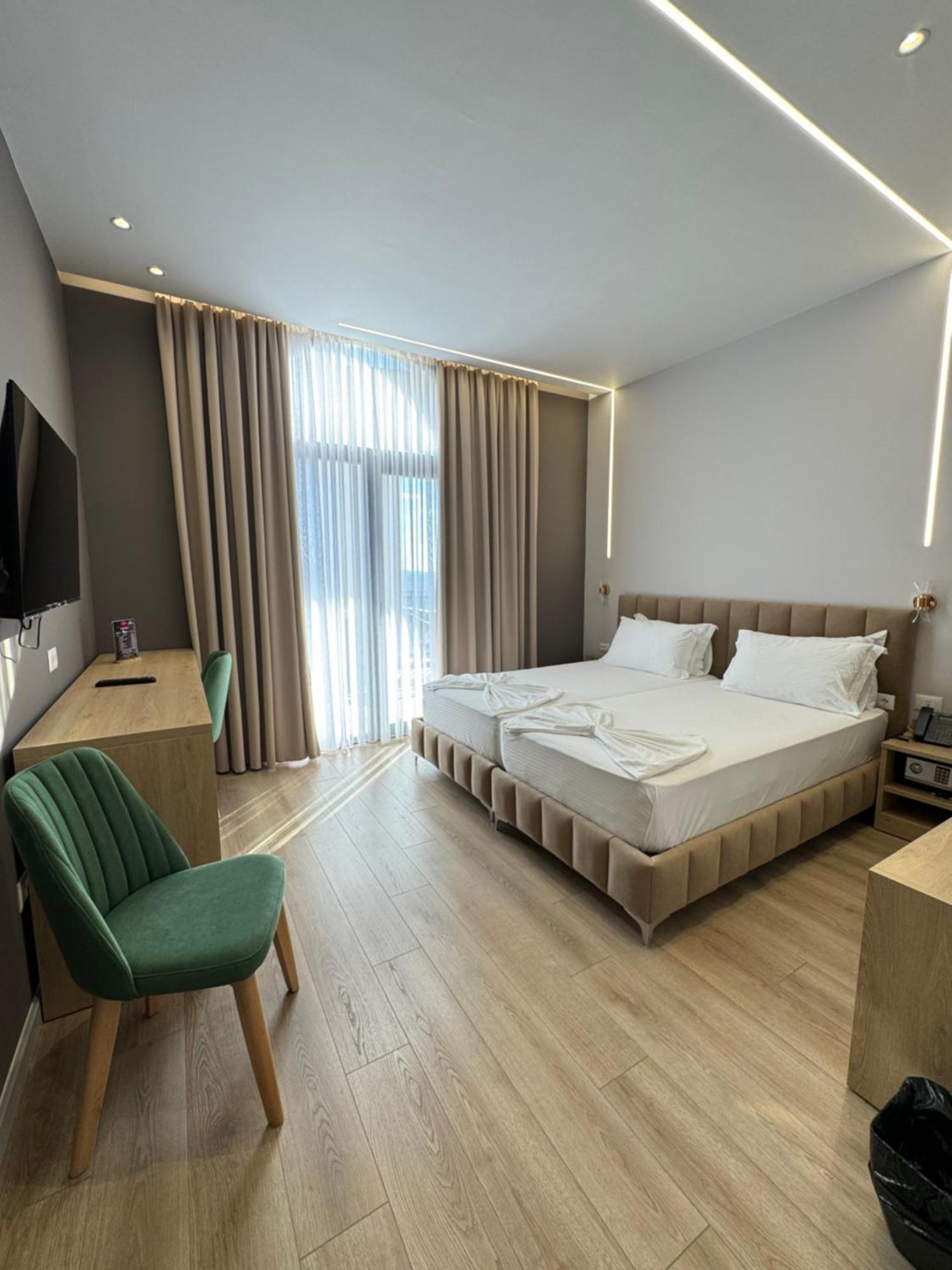 Hotel Panorama & Spa Elbasan Exterior photo