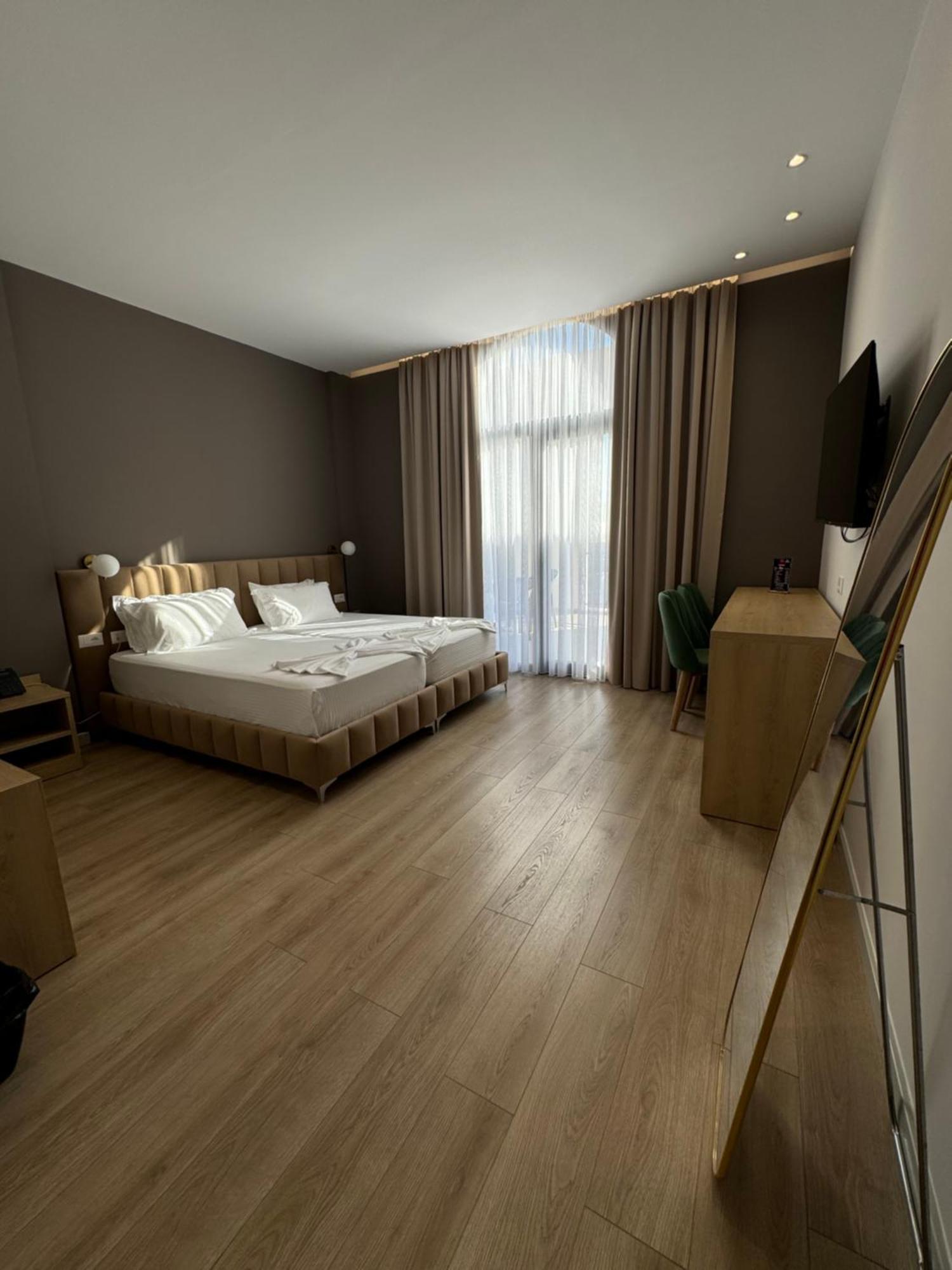 Hotel Panorama & Spa Elbasan Exterior photo